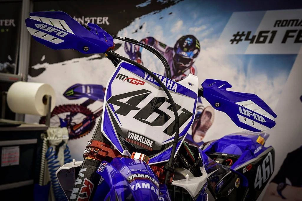 UFO Flame Handguards Yamaha YZ 125 250 (14-21) 2 UFO Flame Handguards Yamaha YZ 125 250 (14-21) - Image 2