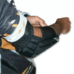 UFO Ultralight Black Elbow Guards -UFO Shop go02029 140 81 2 jpg